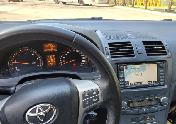Toyota Avensis cena 20400 przebieg: 126000, rok produkcji 2009 z Czarnków małe 46